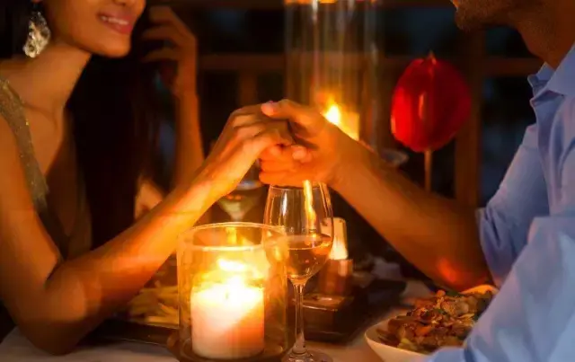 七夕家装烛光晚餐布置,与命定的一起邂逅浪漫烛光晚餐!
