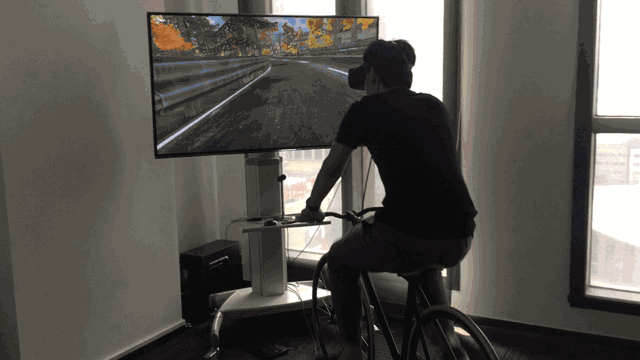 孩子们玩到天黑都不想回家