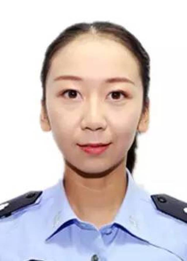 董奕萱 市中交警大队女子中队