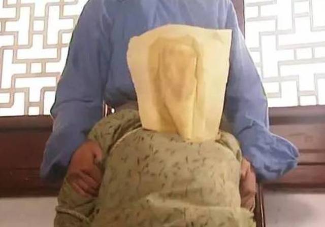 朱元璋发明一种刑罚,刑具是普通的纸和水,但残忍程度不逊于凌迟