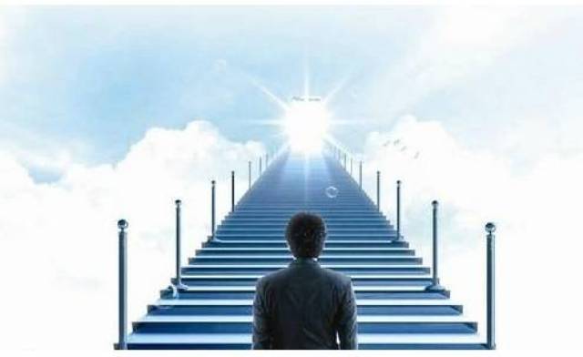 人生需要:高人指点,贵人相助,个人奋斗.