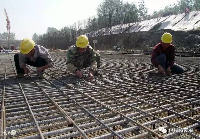 包工头不好当 朋友350一吨包钢筋工程,完工算账只赚个生活费