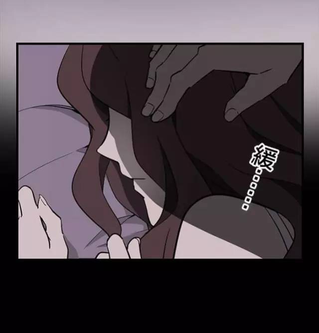 解析: 其实女主角的左边脸被鬼附身了,只要被人看到左脸,鬼就会附身
