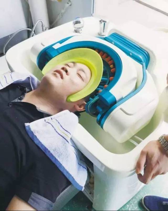 新昌一企业造出洗头"机器人",洗头妹真的要下岗了?