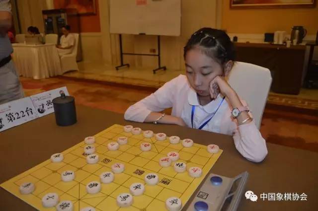 女子象棋公开赛启航 郭莉萍:女孩学棋影响三代人