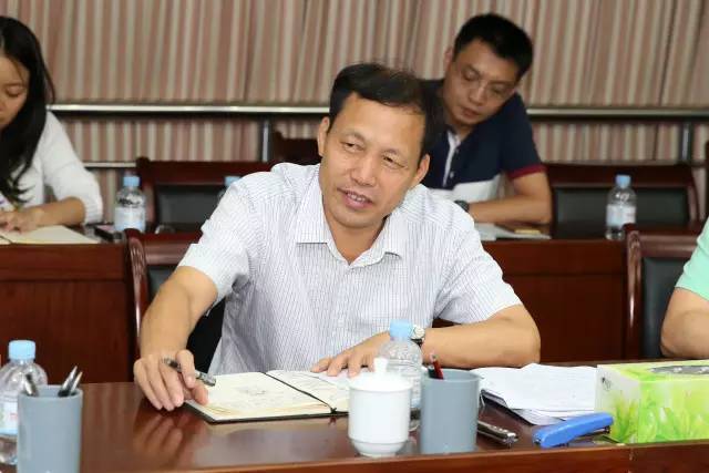 【职教】莫诗浦厅长听取中国—东盟职业教育联展暨论坛筹备工作汇报