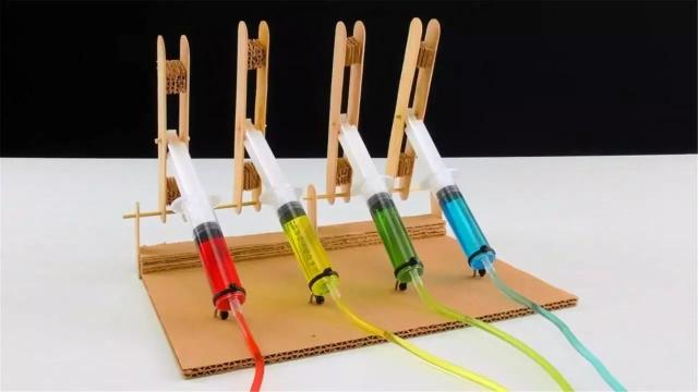 用纸板做个这样的液压机械臂,比抓娃娃机更过瘾-教育频道-手机搜狐