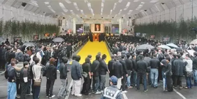 竹联帮大哥陈启礼的世纪葬礼