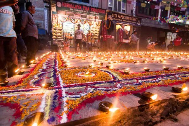 41_德赛节是尼泊尔最盛大,时间最长的节日,如同中国的春节,节日期间