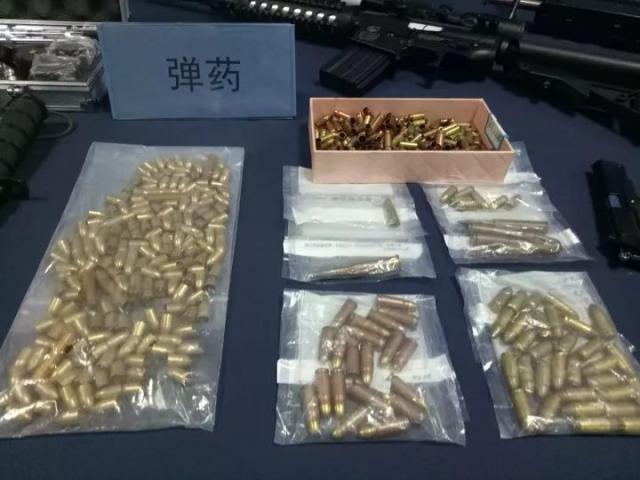 家里的武器可以武装一个排哈尔滨公安局破获62重大涉