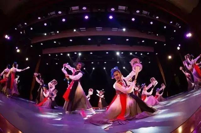 9.《谣铃鼓舞》