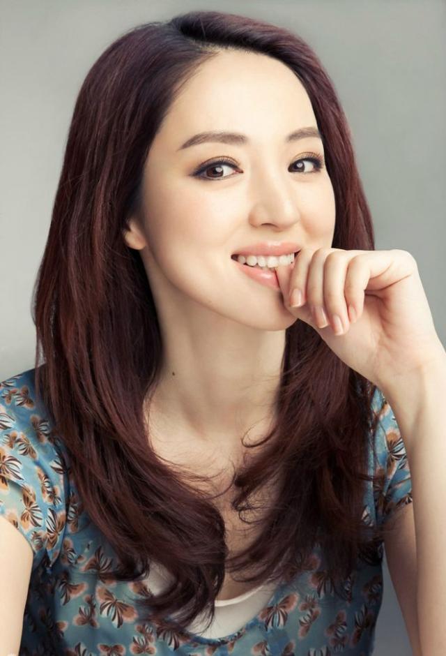 娇美柔媚,浅笑倾城——自然美女董璇