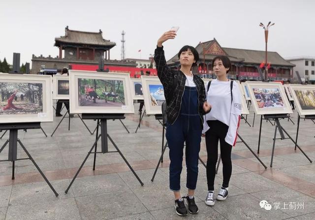 鼓楼广场摄影展成为蓟州旅游新亮点