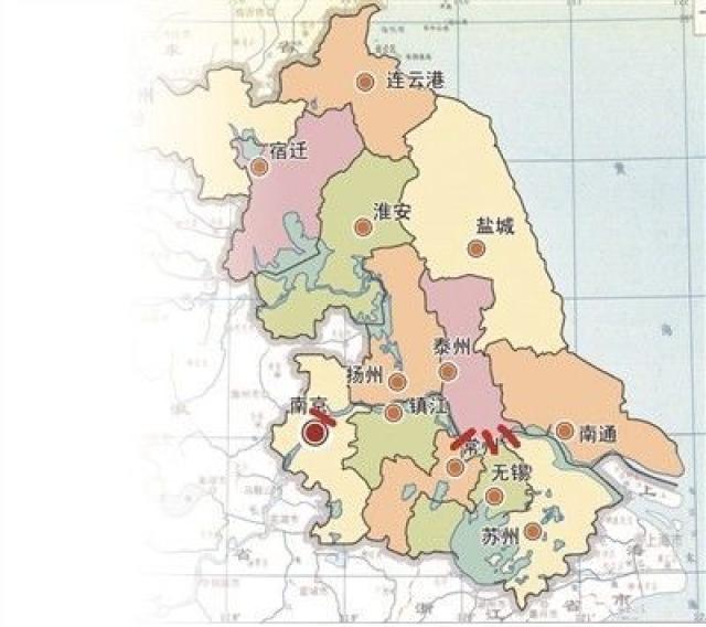 盐泰锡常宜铁路长江大桥北岸位于泰州靖江市,南岸位于无锡江阴市,大桥