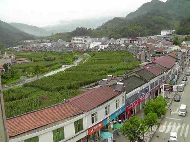 贫困突围进行曲-陕西安康平利广佛镇脱贫攻坚聚焦