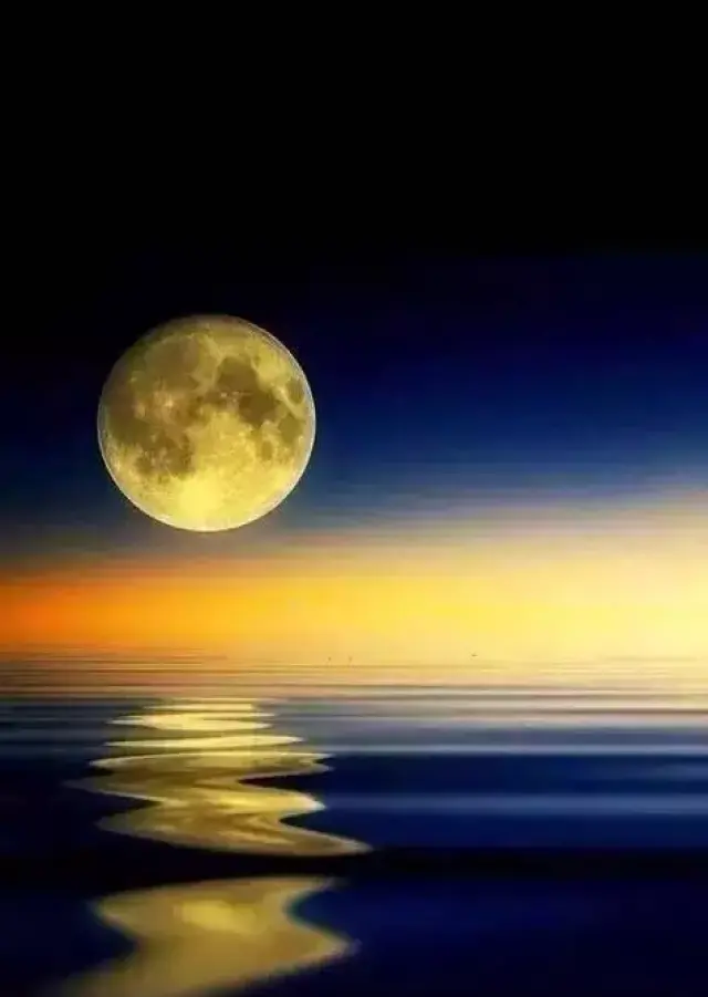 一曲《陇东的月亮》送给您: 天涯共明月,中秋起相思,一大波月亮来袭