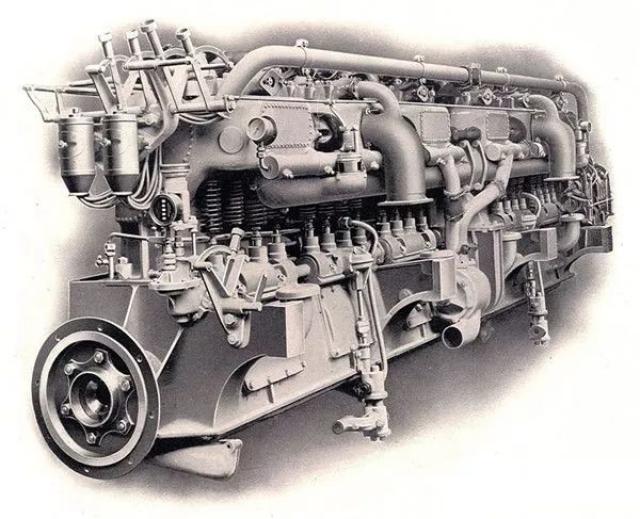 1838年william barentt的两冲程发动机,这是第一台采用缸内压缩燃烧