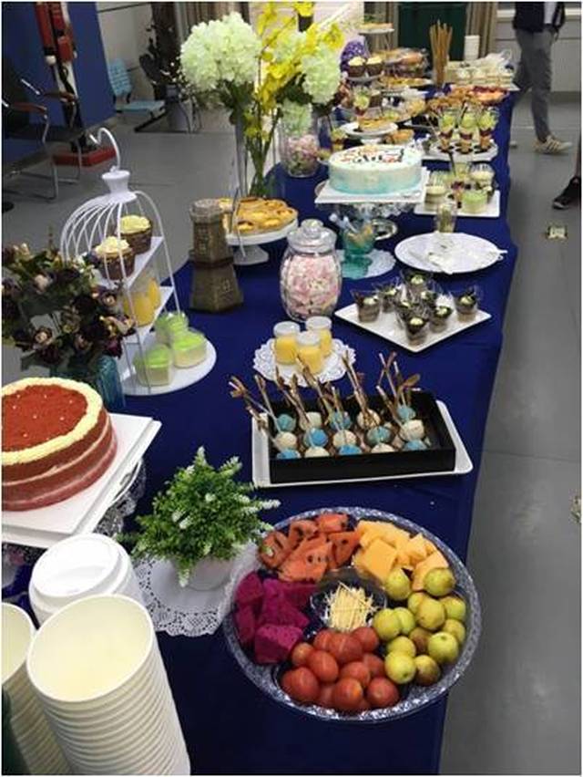 合一美高中外教师庆国庆迎中秋联欢茶话会