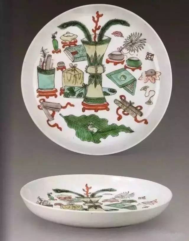 清代瓷器中的博古纹装饰
