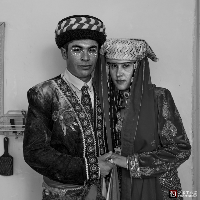 塔吉克族,是我国的少数民族,人口虽少但历史悠久,主要聚居在帕米尔