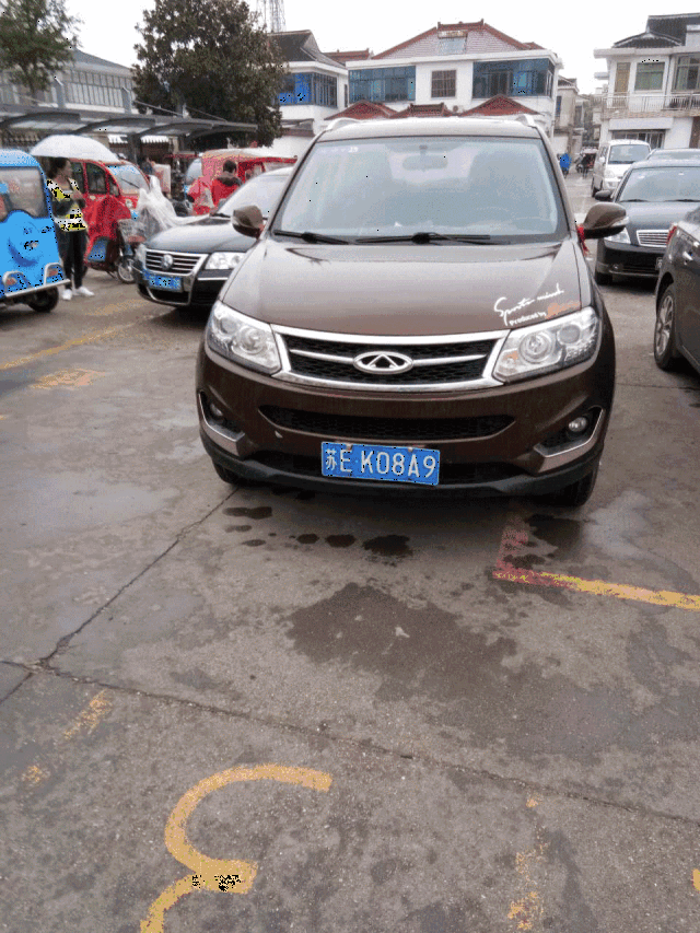 苏egf879学校门口乱停车