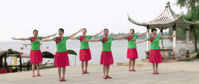 学跳广场舞一年后,我发现的9件事!