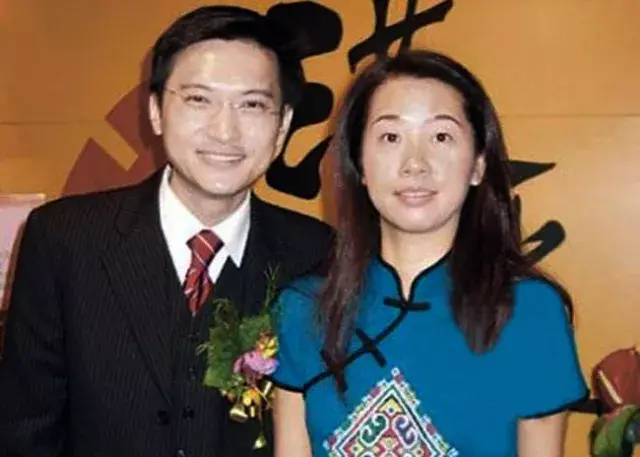 我是一个演员,更是一个父亲 2007年,陈鸿锦的儿子陈驾桦出生,幸福满满