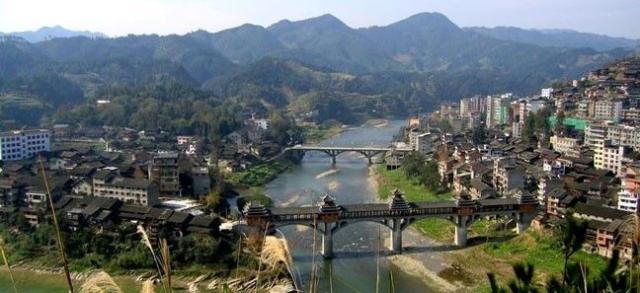 地址:黔东南苗族侗族自治州黎平县城德凤镇二郎坡52号