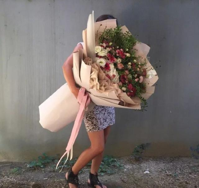 分享|国外流行送女生这种花,据说没有人能拒绝!-搞笑