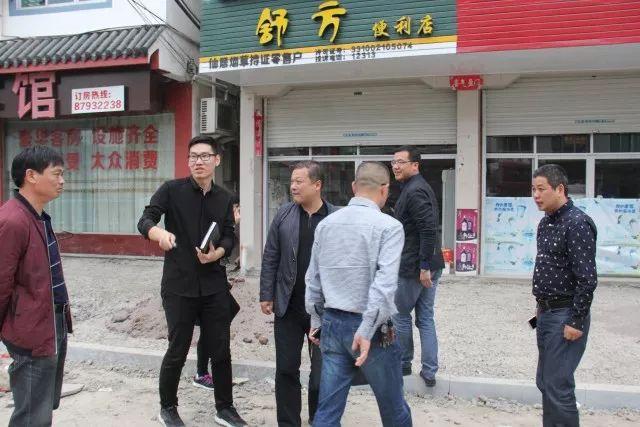 白塔镇镇长王永青陪同调研施工现场 县统计局对白塔镇当前的经济形势