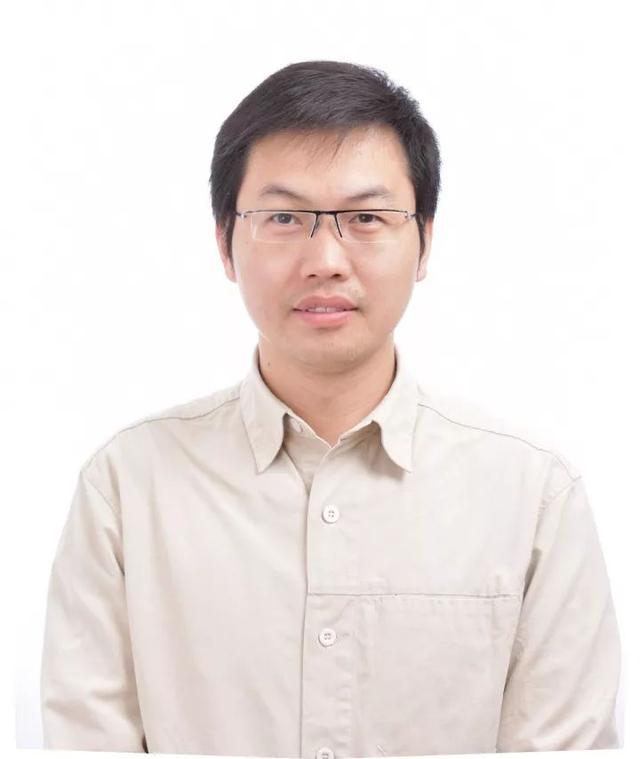 王健, 南方医科大学南方医院关节外科副主任,硕士生导师