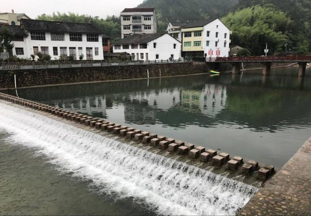 文化旅游节开幕式着力突出湖岭镇"水清,岸绿,景美"