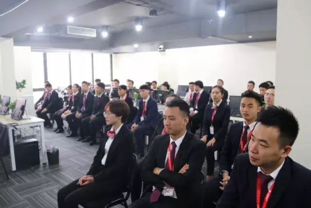 热烈祝贺|商业营销中心北区新办公室盛大开业!