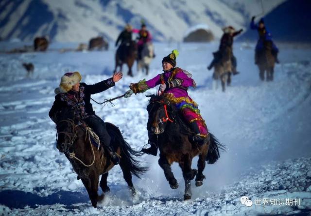 图瓦人是典型的跨界民族,主要居住在俄罗斯,蒙古国和中国.