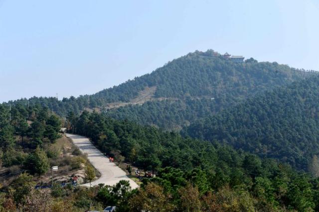 据了解,泌阳盘古山是盘古开天辟地居住的圣地.