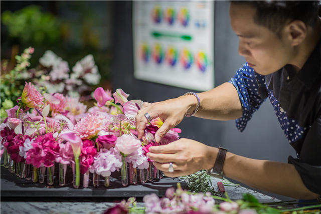 广州插花班培训:以花为名 期待与你相遇