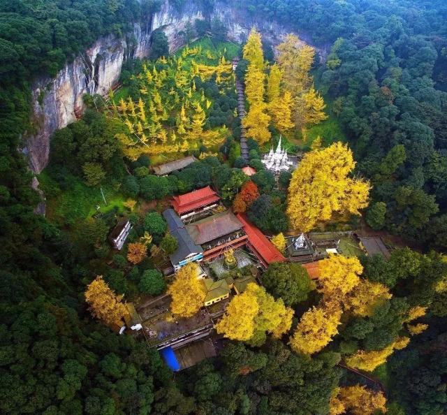 大邑白岩寺