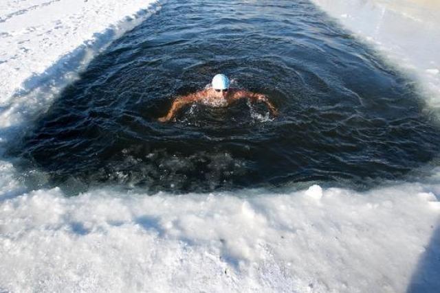 【冬泳健康】"老冬泳"给大家介绍一下,冬泳准备最迟不