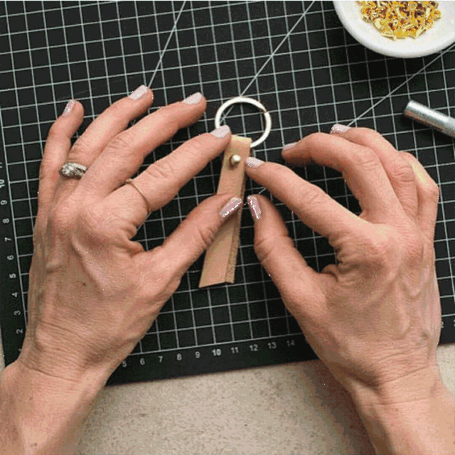 当各个企业开始叫嚣大批量生产,千篇一律的产品涌入市场,你发现你的