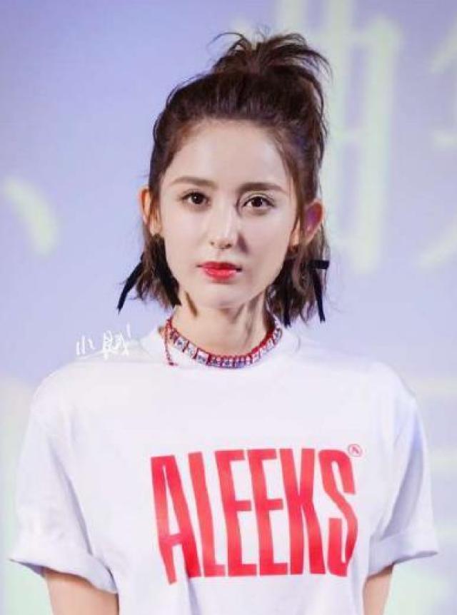 古力娜扎整容鼻子歪了!郑爽都后悔整容娜扎却