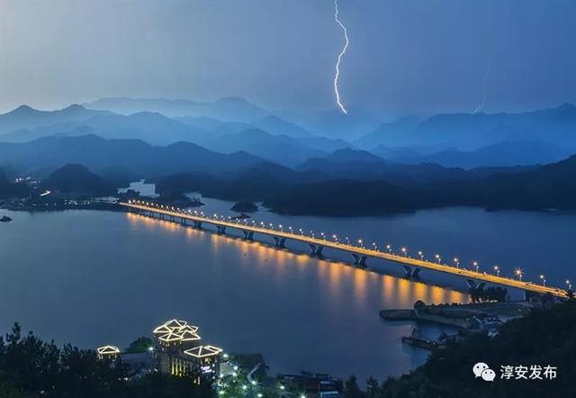 的一个标志性建筑, 更是骑行爱好者骑行漫步, 欣赏千岛湖美景的好去处