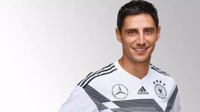 【图集】德国国家队新球衣标准照之门将&前锋