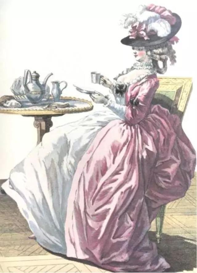 服装史上也把1789年到19世纪20年代中期这一段历史称作新古典主义时期