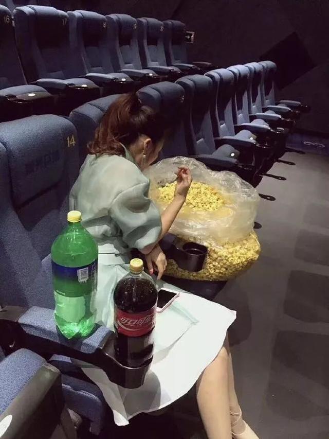 机情社 | 小米MIX 2s再爆 没有下巴全面屏再进化