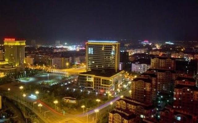 天长市 天长市隶属安徽省滁州市, 位于安徽省东部, 除一面与安徽省