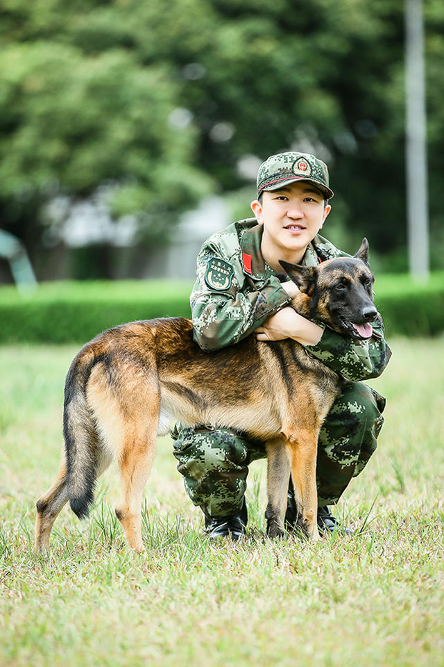 《奇兵神犬》张大大战胜体能困难携警犬伙伴强势逆袭