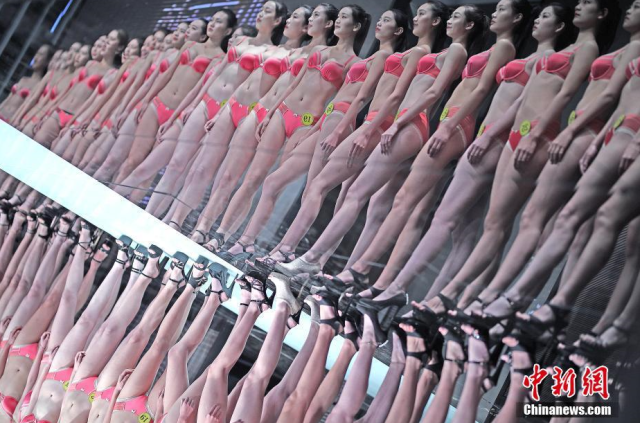 国际内衣超模秀海选在天津工业大学举行