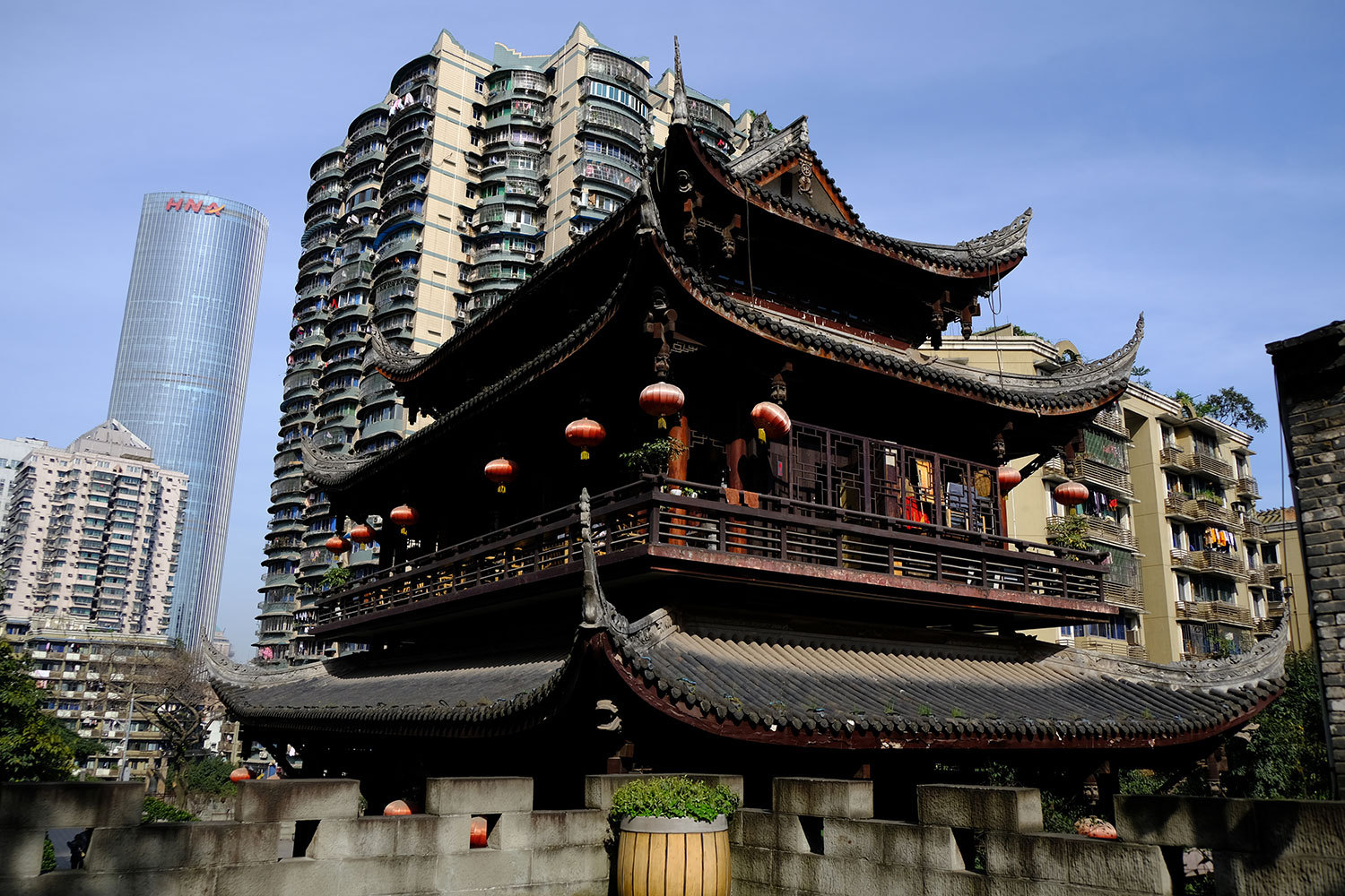 原创 3种重庆民居建筑,不同阶层之间差异明显,但吊脚楼却贯穿始终
