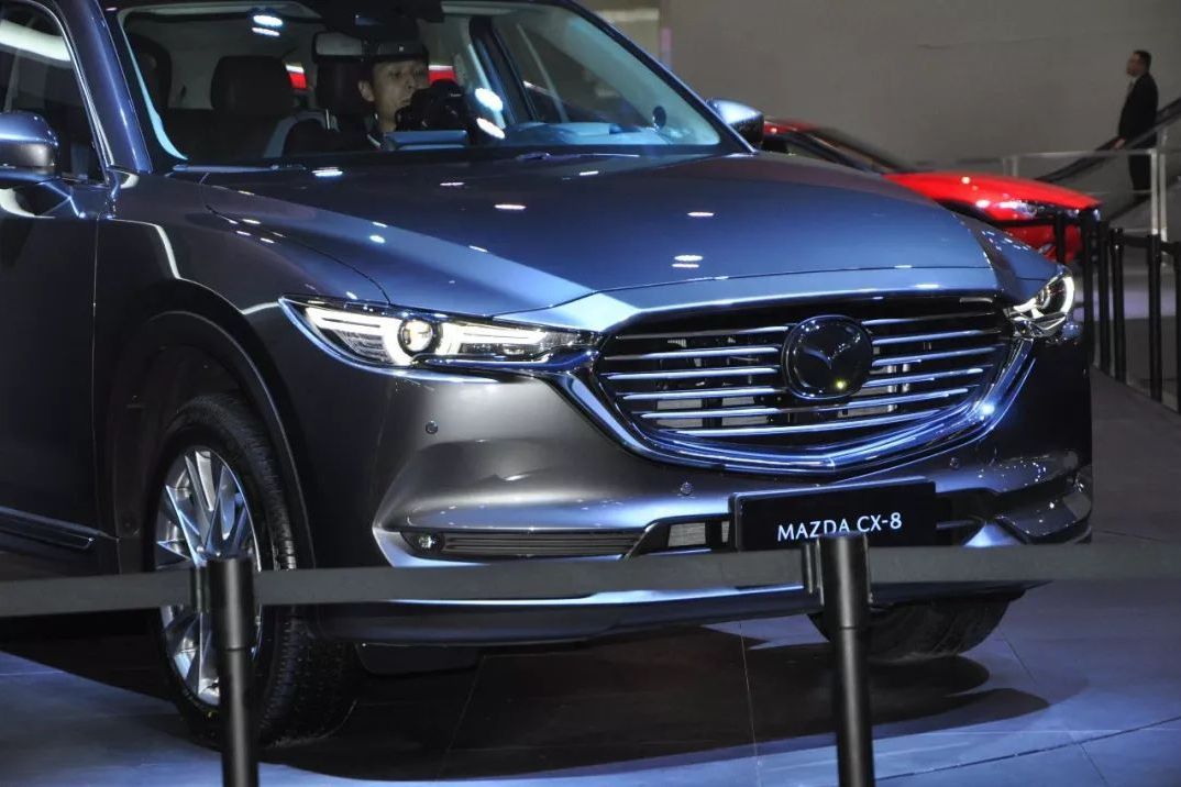 实拍马自达cx-8:广州车展最受欢迎车型!能否取代汉兰达的地位?