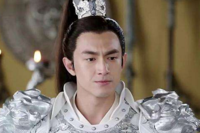 4个版本的赵云,前三位都演成了傻大个,只有他才是真正的经典